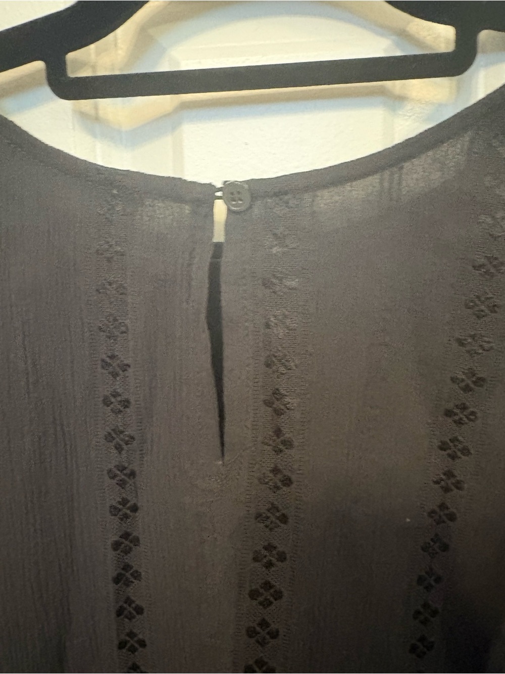 Flowy Black Ruffled Tunic - Picture 4 of 7